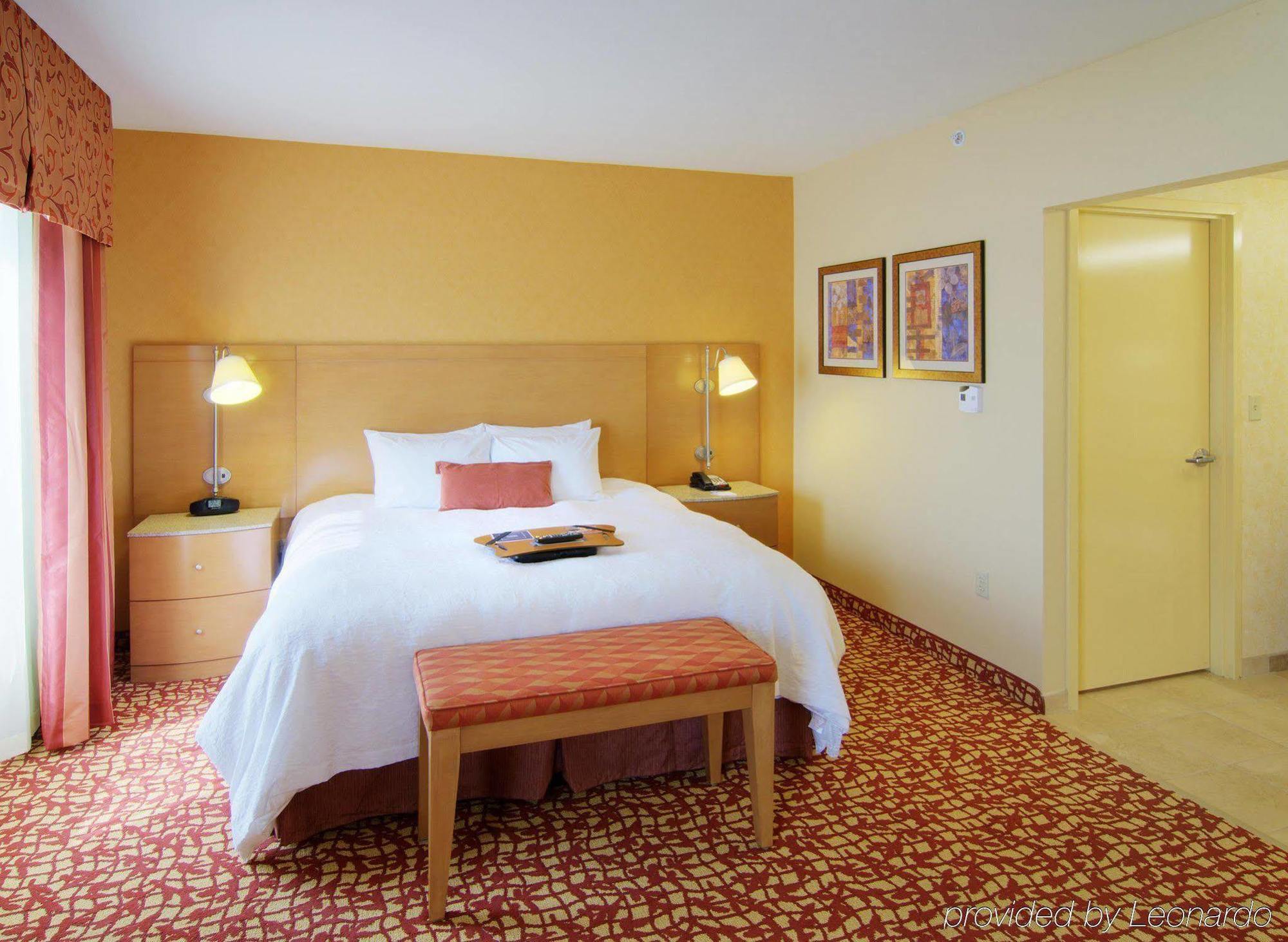 Hampton Inn & Suites Raleigh-Durham Airport-Brier Creek Oda fotoğraf